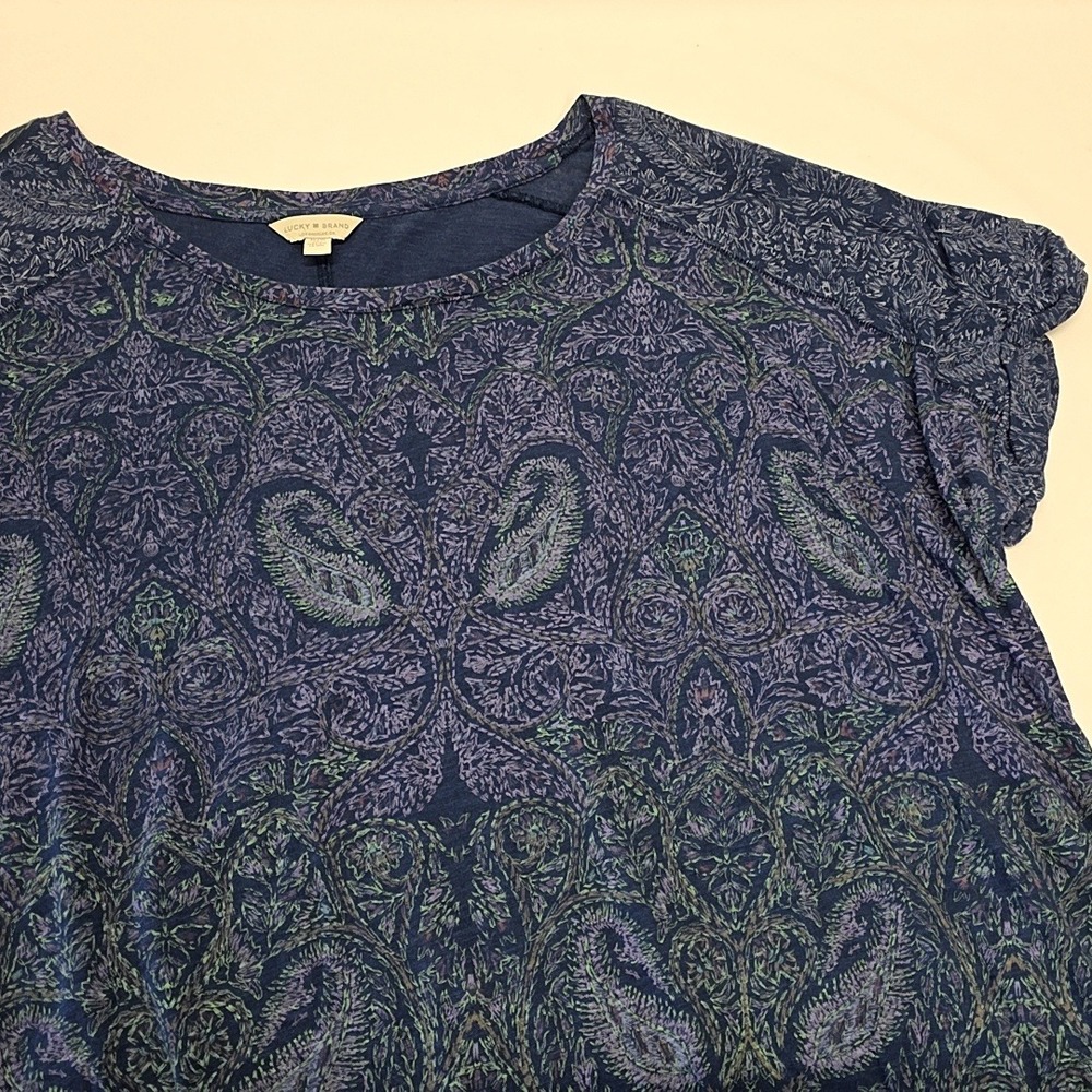 Lucky Brand Top Womens 1X Blue Paisley Short Sleeve‎ Cotton Modal Split Back Tee
